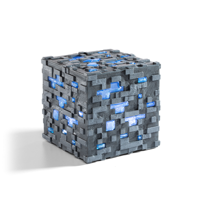 Diamond Ore – Illuminating Collector Replica